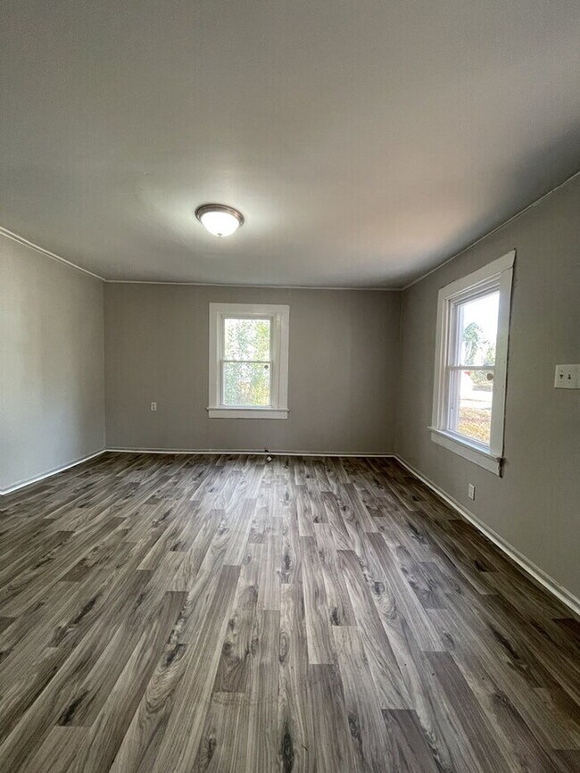 Foto del edificio - 419 Douglas St