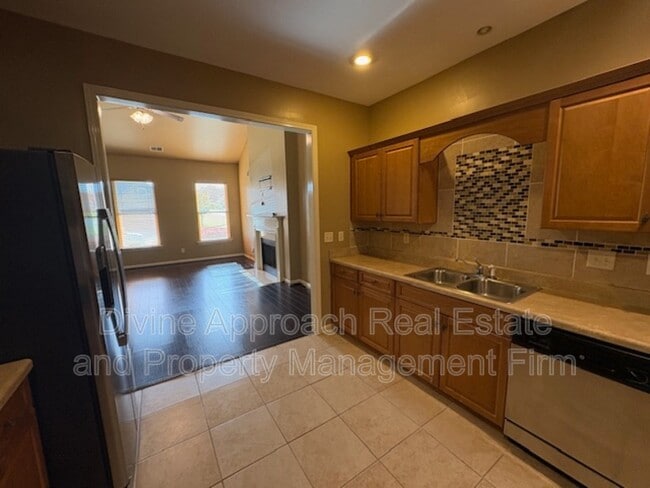 Building Photo - 4297 Sierra Way