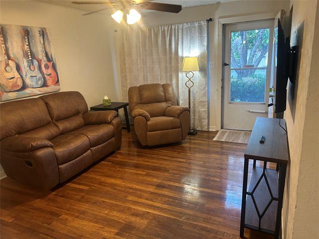 Building Photo - 1742 Palm St