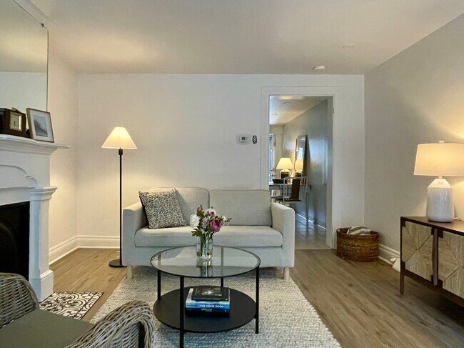 Foto del edificio - 4923 Cypress St