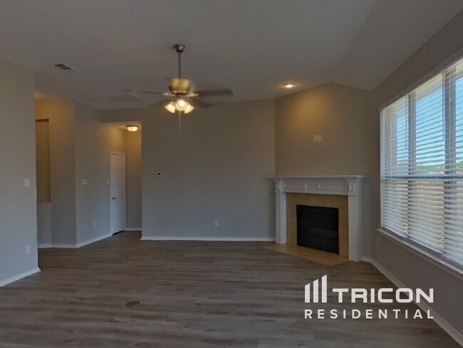Foto del edificio - 937 Mockingbird Drive Saginaw TX