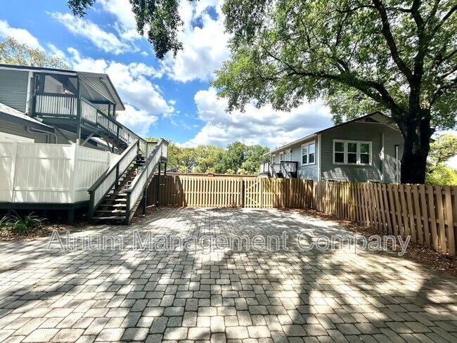 Foto del edificio - 5309 Seminole Ave