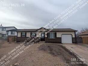 Building Photo - 1032 Wezel Dr