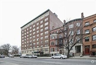 Building Photo - 534 Beacon St