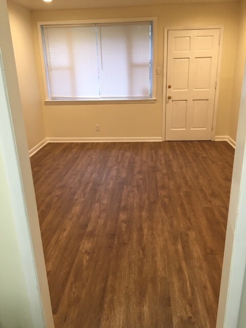 Photo - 5636 Flanders Ave House