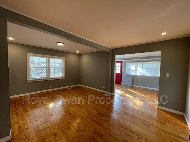 Foto del edificio - 924 Vistabula St