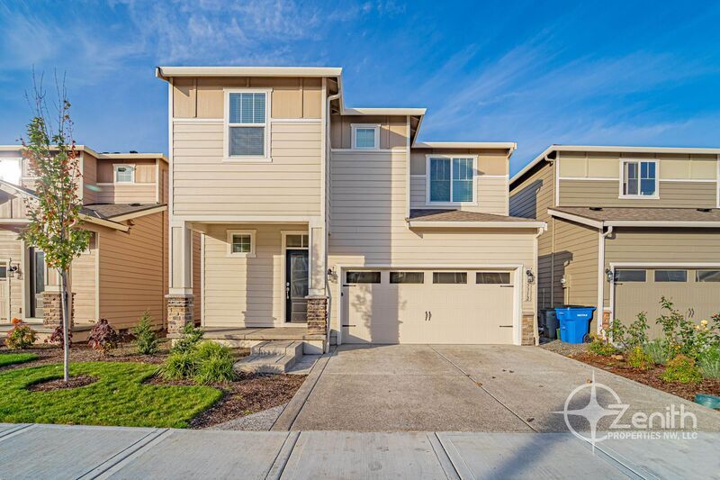 Primary Photo - 15312 NE 72nd Way