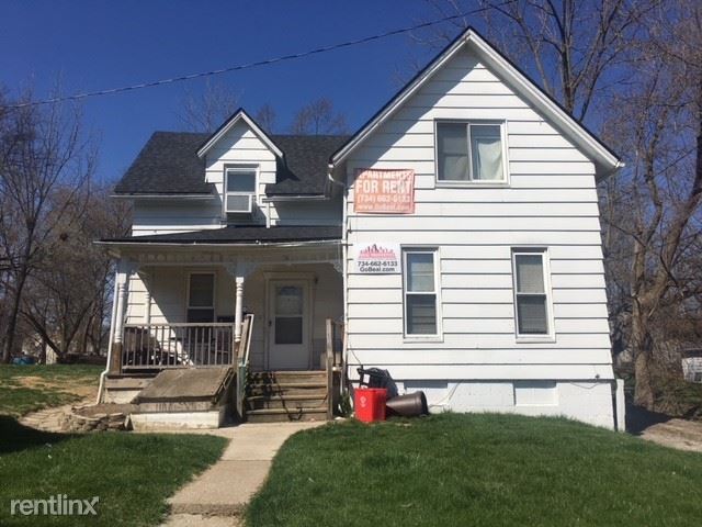 Foto del edificio - 2 br, 1 bath  - 470 Hawkins St