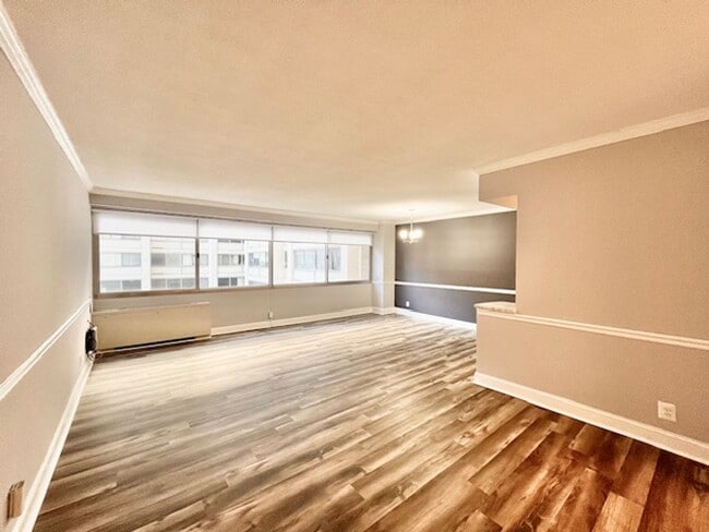 Building Photo - 4515 Willard Ave