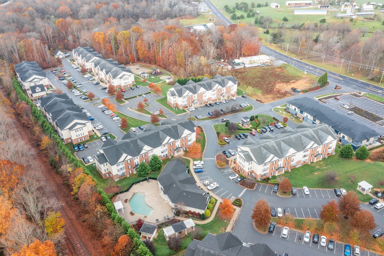 The Gables of Jefferson Commons - The Gables of Jefferson Commons