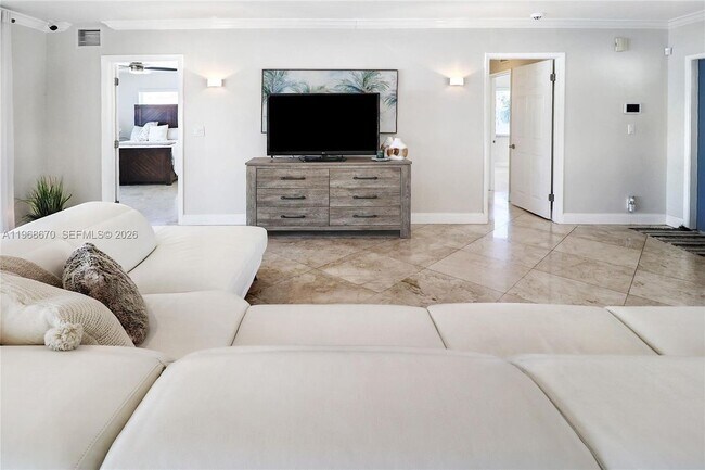 Foto del edificio - 2031 NE 14th Ct