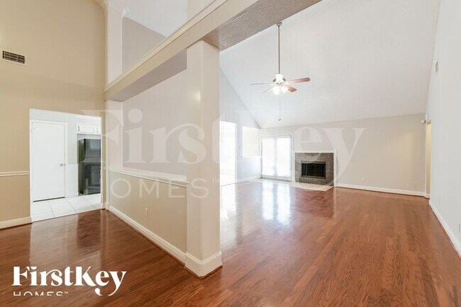 Building Photo - 1523 Plumwood Dr