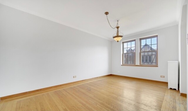 Building Photo - 10913 S Longwood Dr
