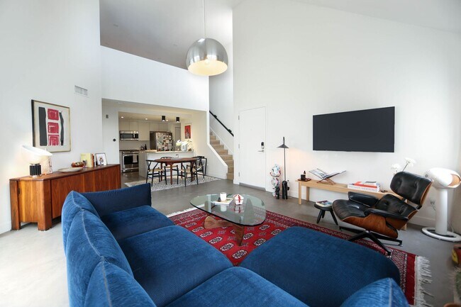 Foto del edificio - 701 Kettner Blvd