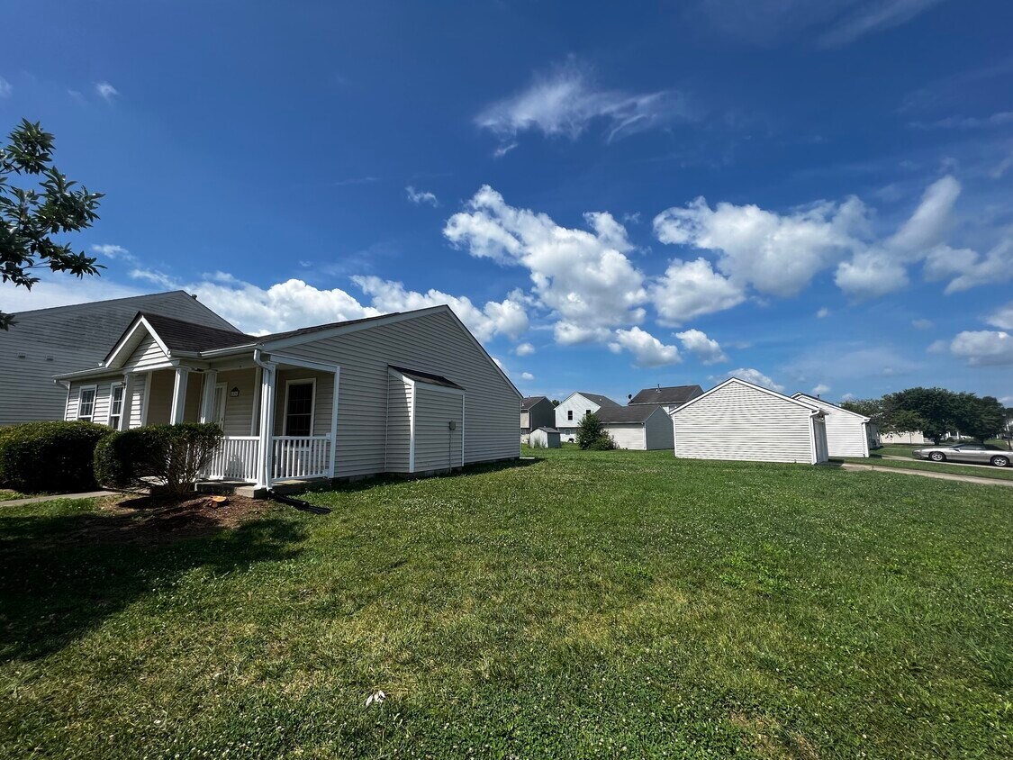 Foto principal - 6526 Hunters Creek Blvd