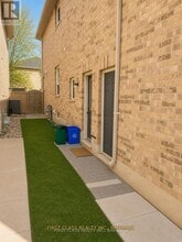 Building Photo - 2201 Stratus Dr