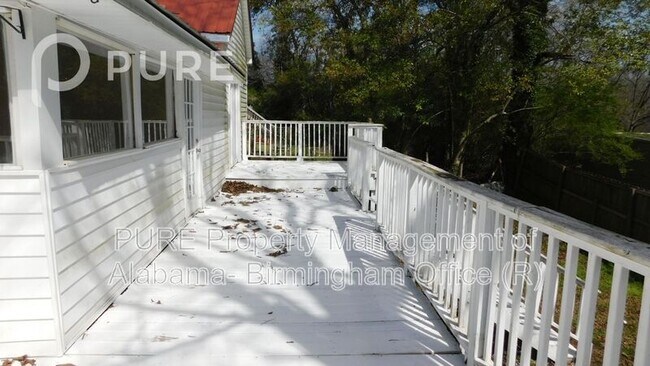 Building Photo - 38 Strickland Dr