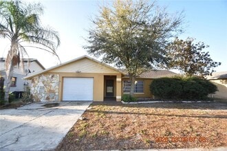 Building Photo - 7338 Foxbloom Dr