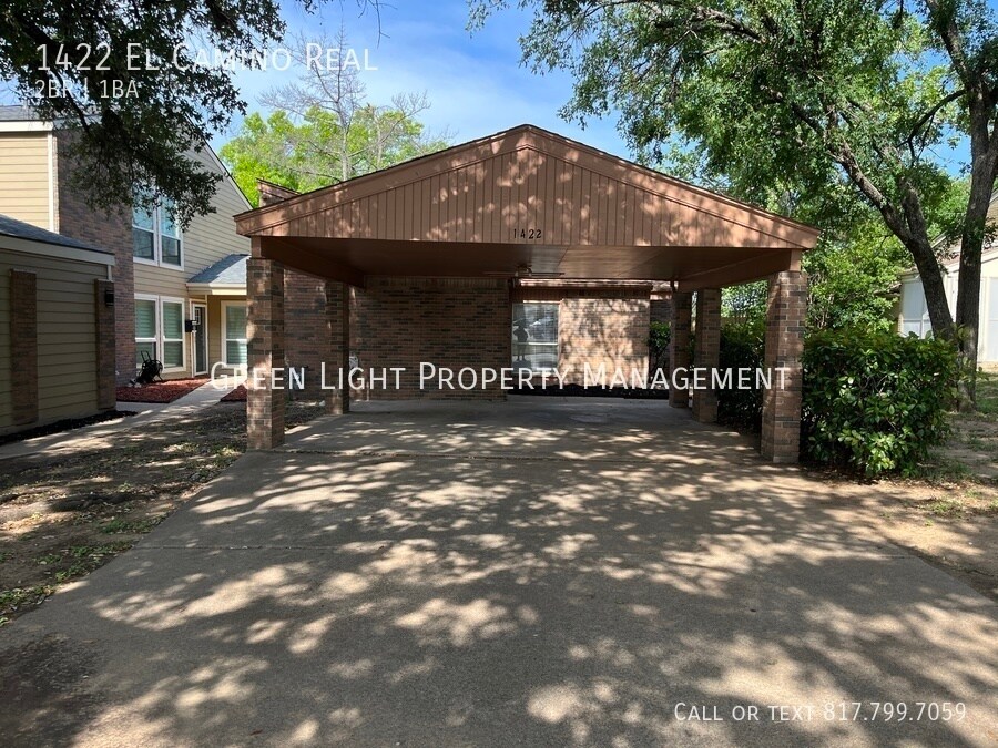 Primary Photo - 1422 El Camino Real