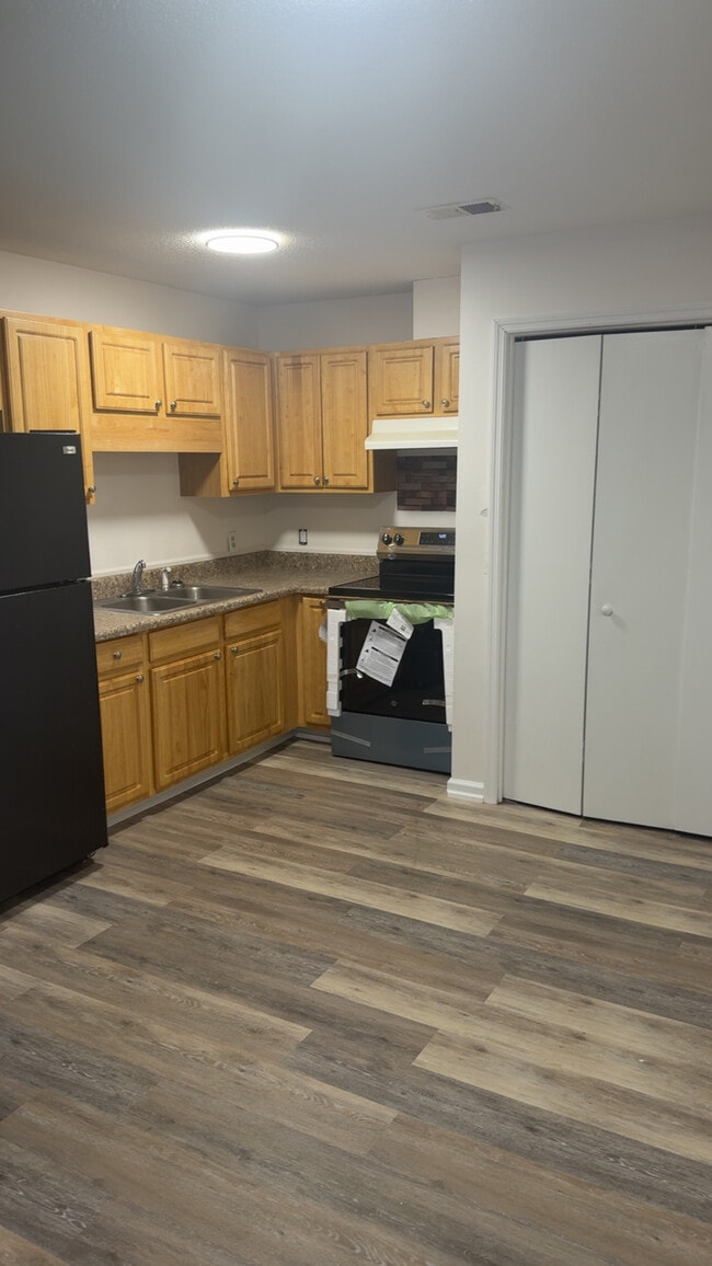 Foto del edificio - 109 Lacey St