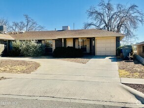 Building Photo - 7138 Orizaba Ave