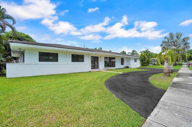 Foto del edificio - 1830 NE 198th Terrace