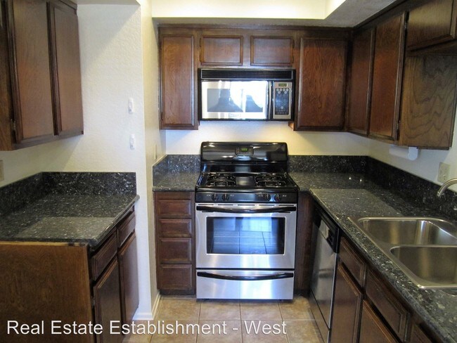 Foto del edificio - 13395 Taft St