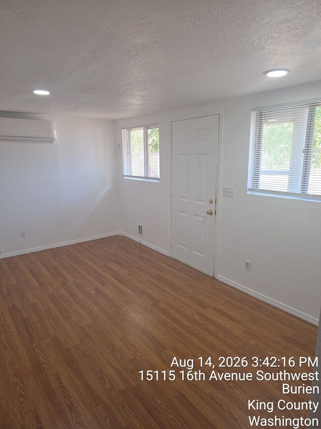 Photo - 15115 16th Ave SW, #B House