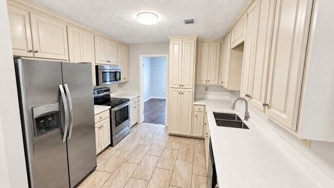 Foto del edificio - 3606 Farmfield Ln