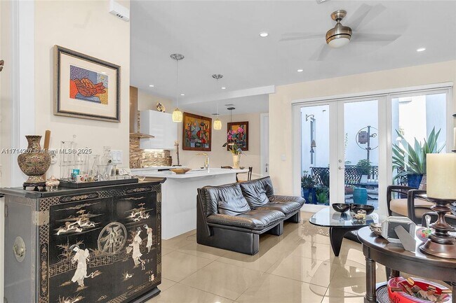 Foto del edificio - 6309 NW 104th Ct