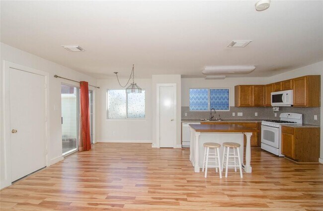 Foto del edificio - 20630 Sycamore Crest Ln