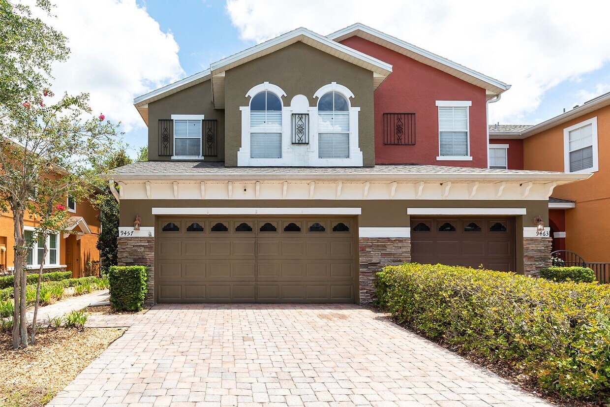 Foto principal - Lake Nona Preserve 3 bdrm townhome ready f...