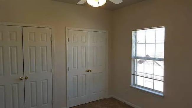 Building Photo - 2121 Kasold Dr