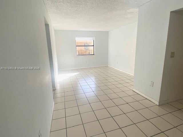 Foto del edificio - 566 NW 114th Ave