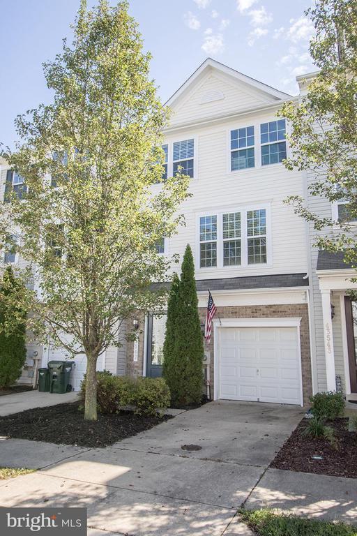 Foto del edificio - 43547 Wild Iris St