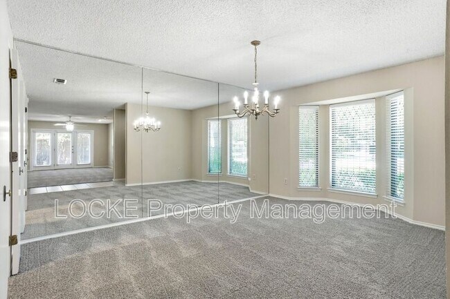 Foto del edificio - 4917 Ledgestone Dr
