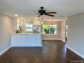 Building Photo - 11474 W Bayshore Dr