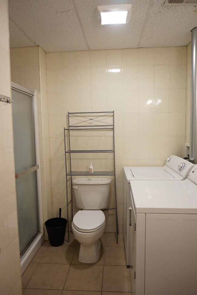 Foto del edificio - 222 N 13th St