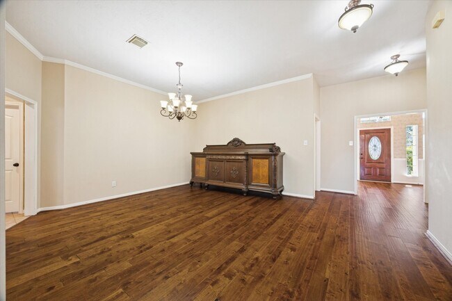 Foto del edificio - 501 Pine Bluff Dr