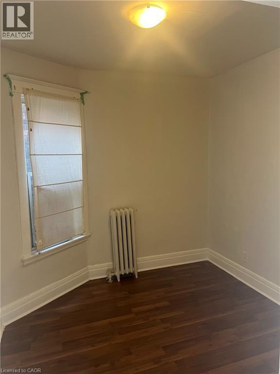 Building Photo - 599 King St E