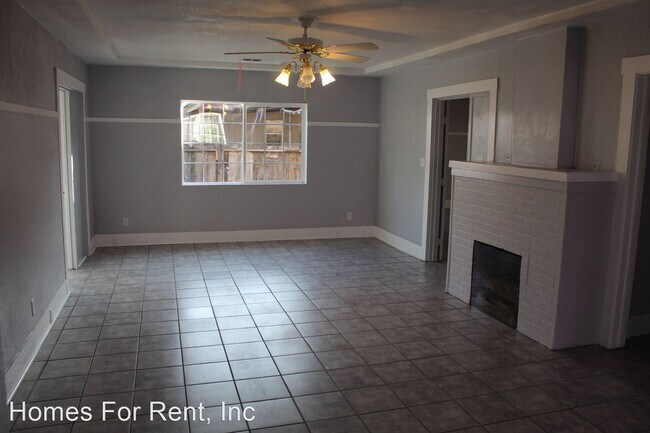 Building Photo - 4 br, 2 bath House - 137 N. Harvard Ave