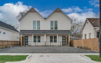 Building Photo - 1815 McKee St