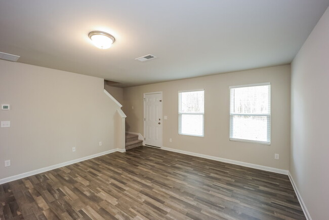 Foto del edificio - 2525 Wood Bend Ln