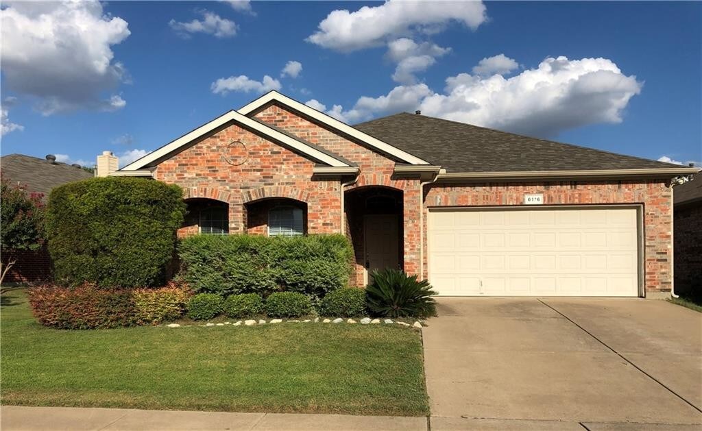 Foto principal - 6116 Farrah Dr