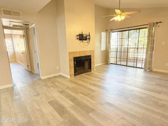 Foto del edificio - 2855 S Ext Rd