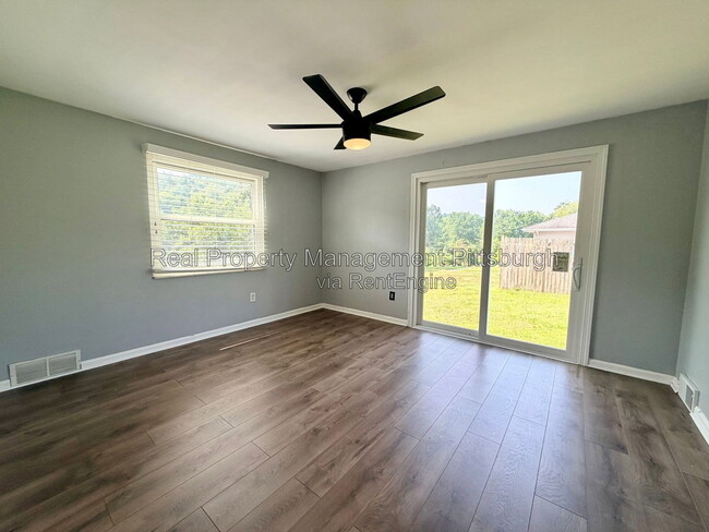 Building Photo - 7802 Noblestown Rd