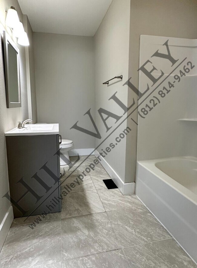 Foto del edificio - Two Bedroom Home