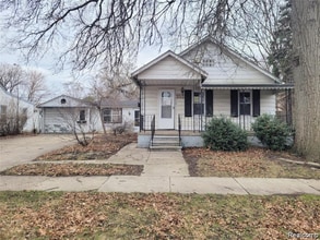 Building Photo - 353 W Bernhard Ave