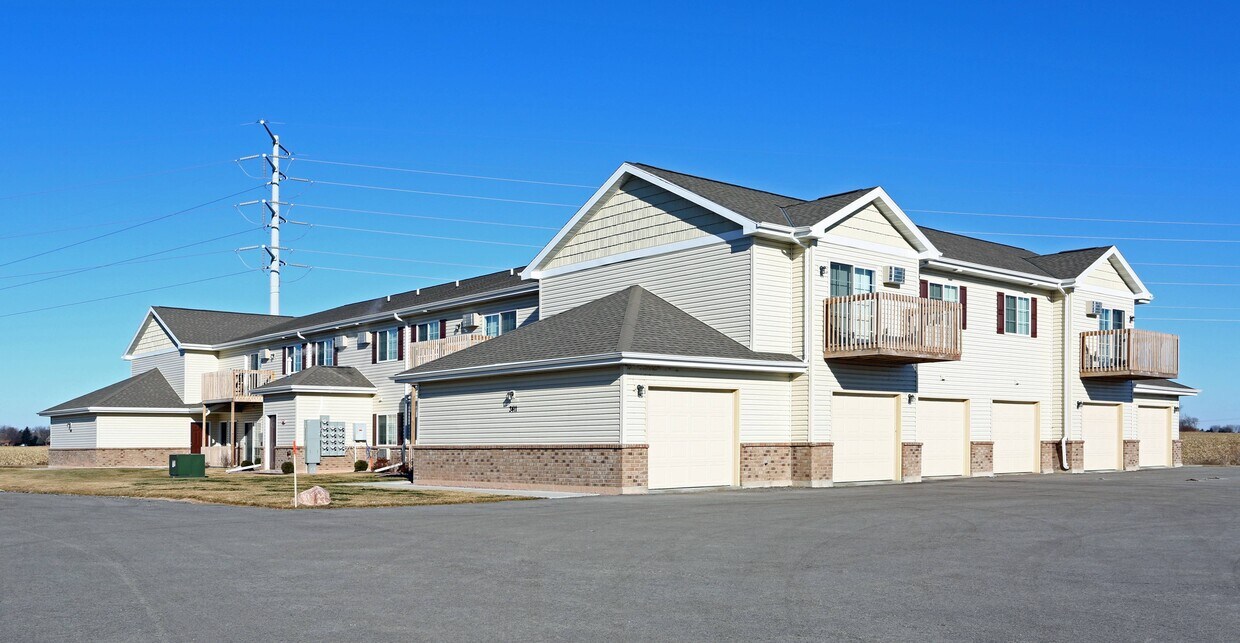 French Garden Estates Apartments Appleton, WI