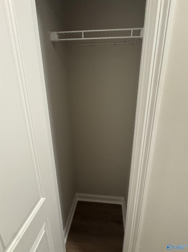 Foto del edificio - 115 Oak Terrace Ln